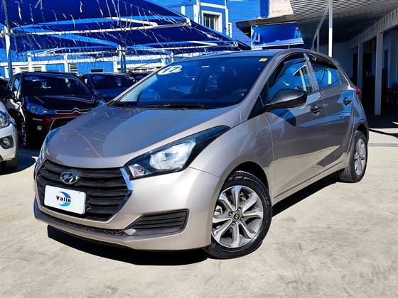 HYUNDAI HB20 1.0 COMFORT 12V FLEX 4P MANUAL HYUNDAI HB20 1.0 COMFORT 12V FLEX 4P MANUAL
